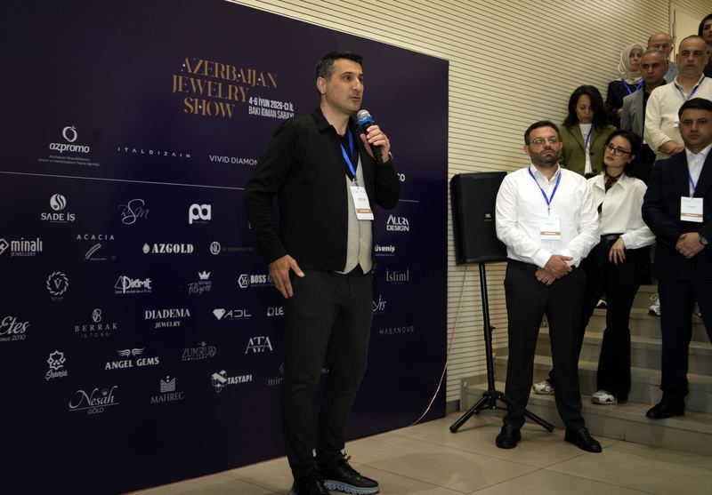 Açılış mərasiminin iştirakçıları